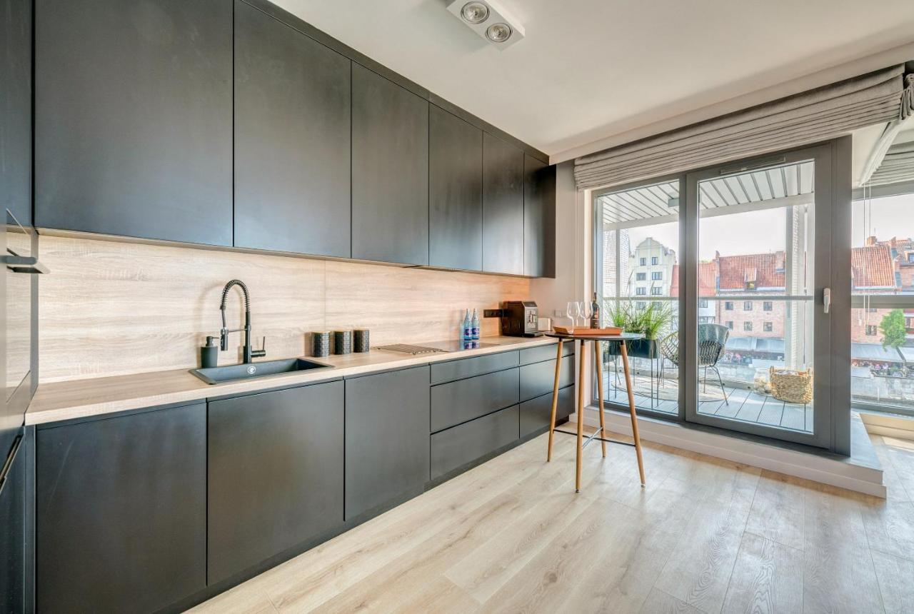 The Black Crane Apartment Gdansk Exterior photo